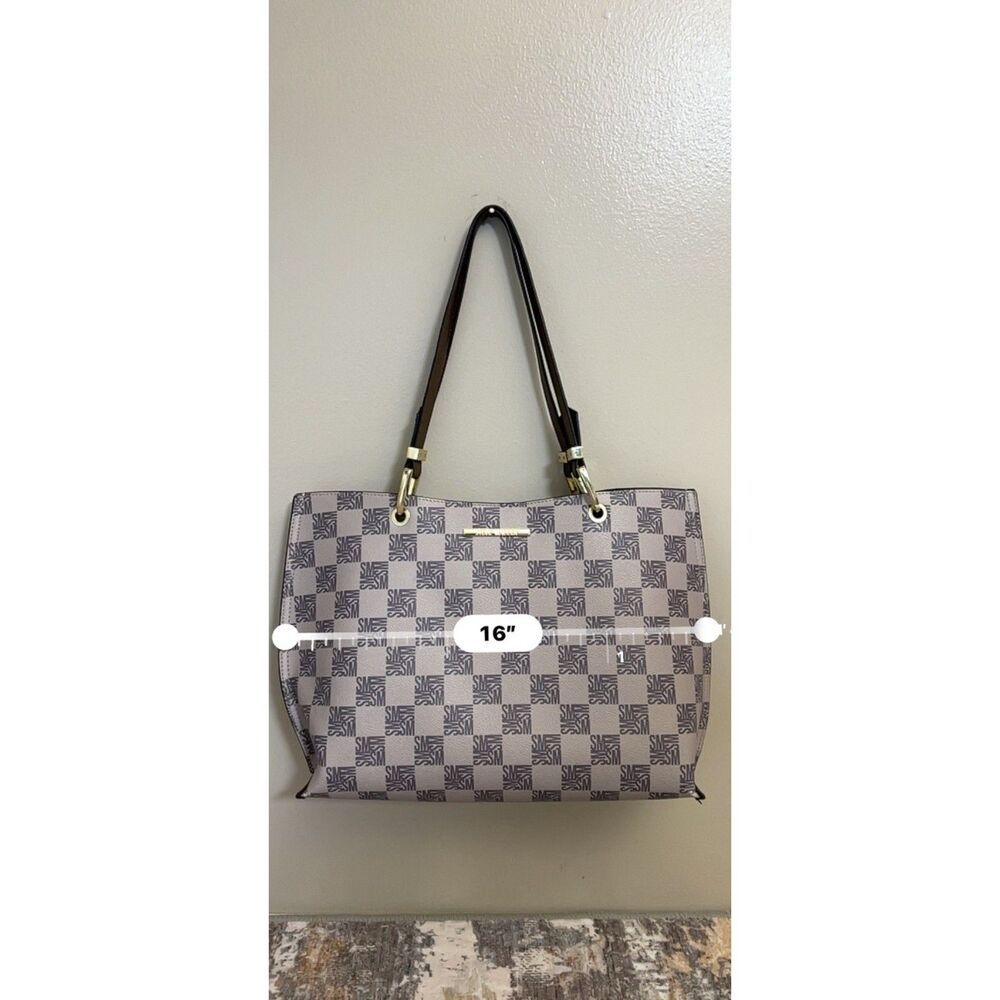 Steve Madden signature tote with matching clutch - Picture 6 of 14